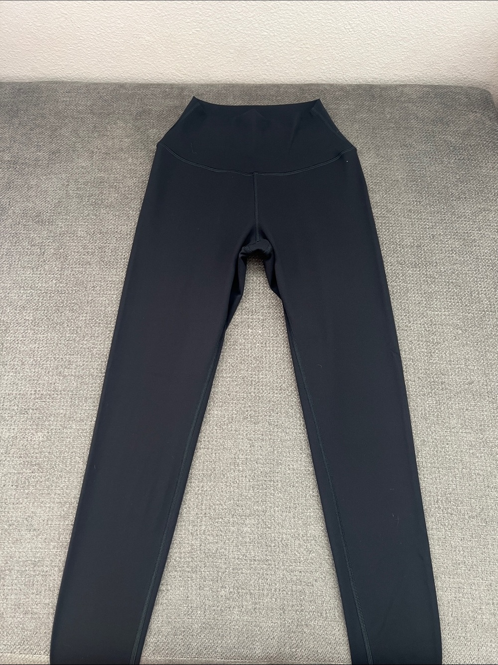 ALO Yoga Kids Black High-Rise Performance Leggings